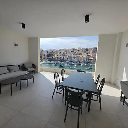 アパート Stunning Seafront 3-bdr With Huge Terrace & Bay Views